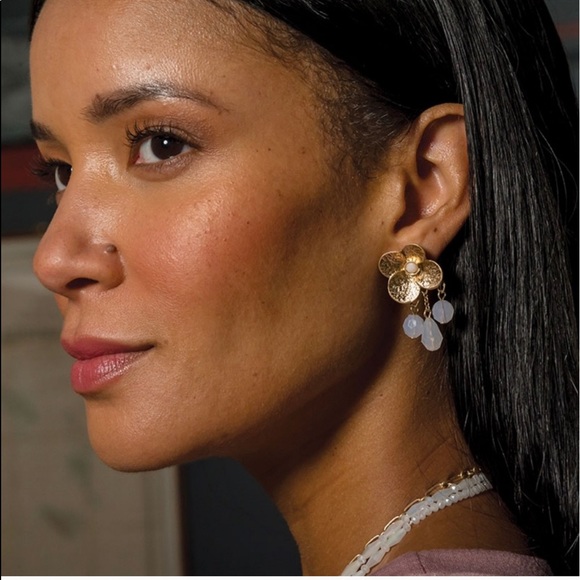 Park Lane Jewelry Magnolia Pierced Earrings NWT - Picture 2 of 5